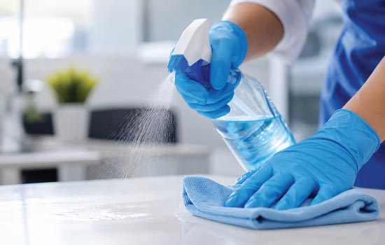 Cleaning & Housekeeping Glove Applications